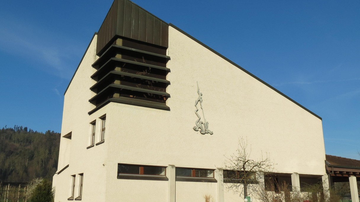 Aussenansicht der Kirche St. Georg Elgg