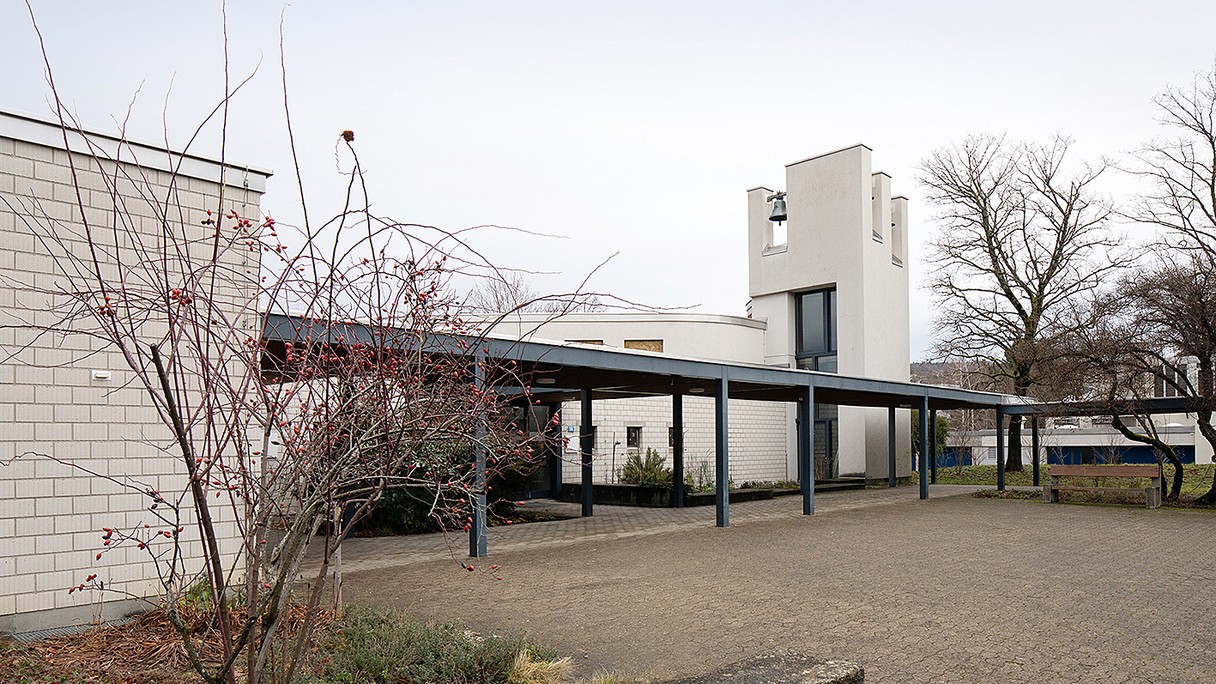 Aussenansicht der Epi-Kirche